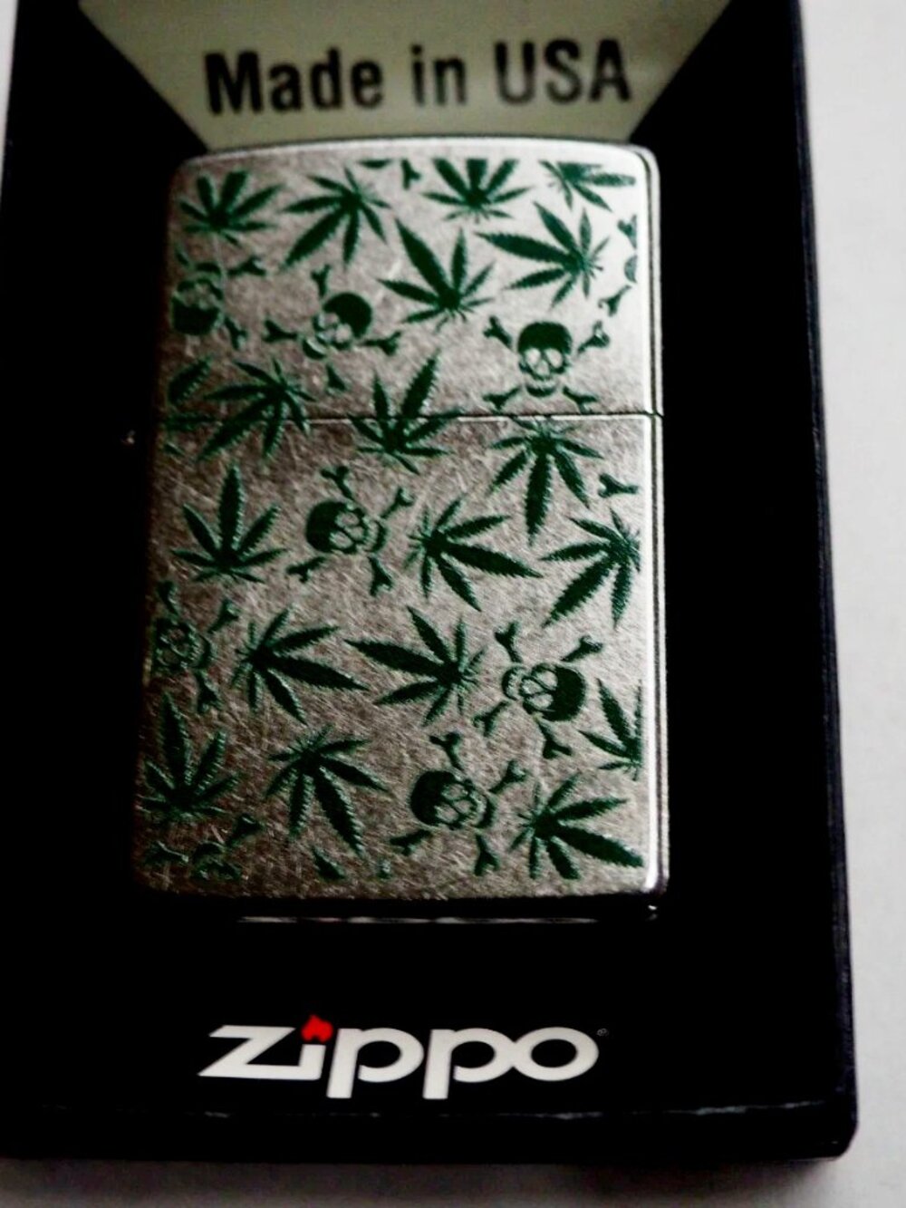 Sweet Skull & Herb Pattern Zippo Lighter